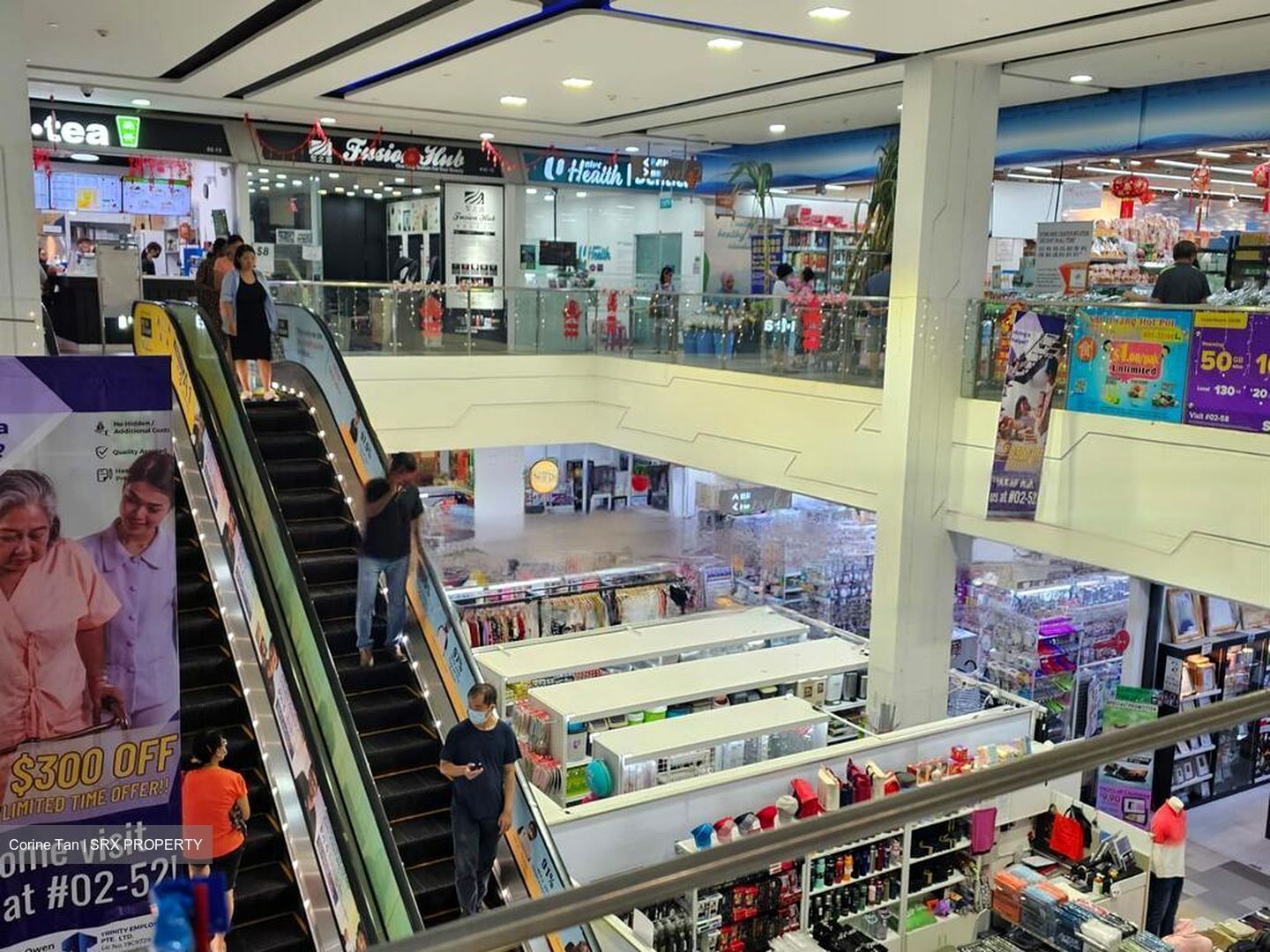 Junction Nine (D27), Retail #455570381